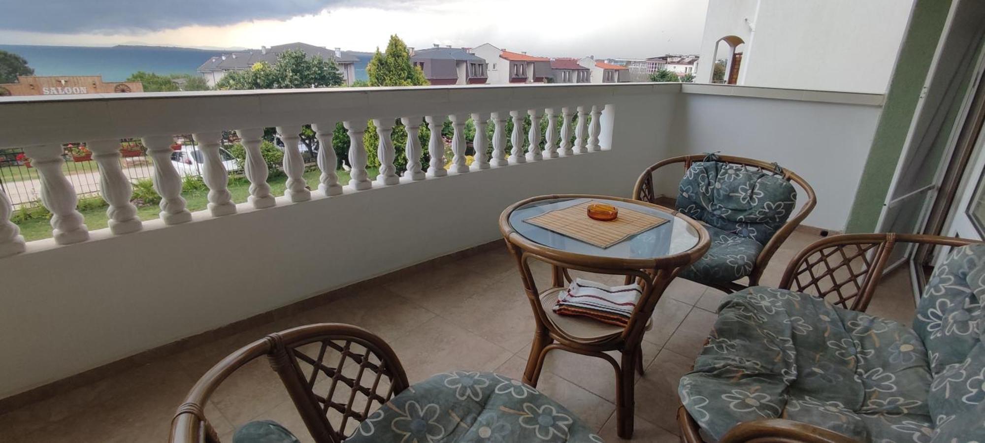 Dom-El Real Apartments 4 - สวิติ วลัส ภายนอก รูปภาพ